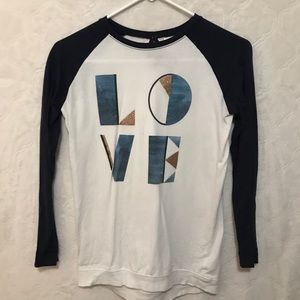 (3/$20)OSHKOSH B’GOSH Long sleeve cute graphic tee